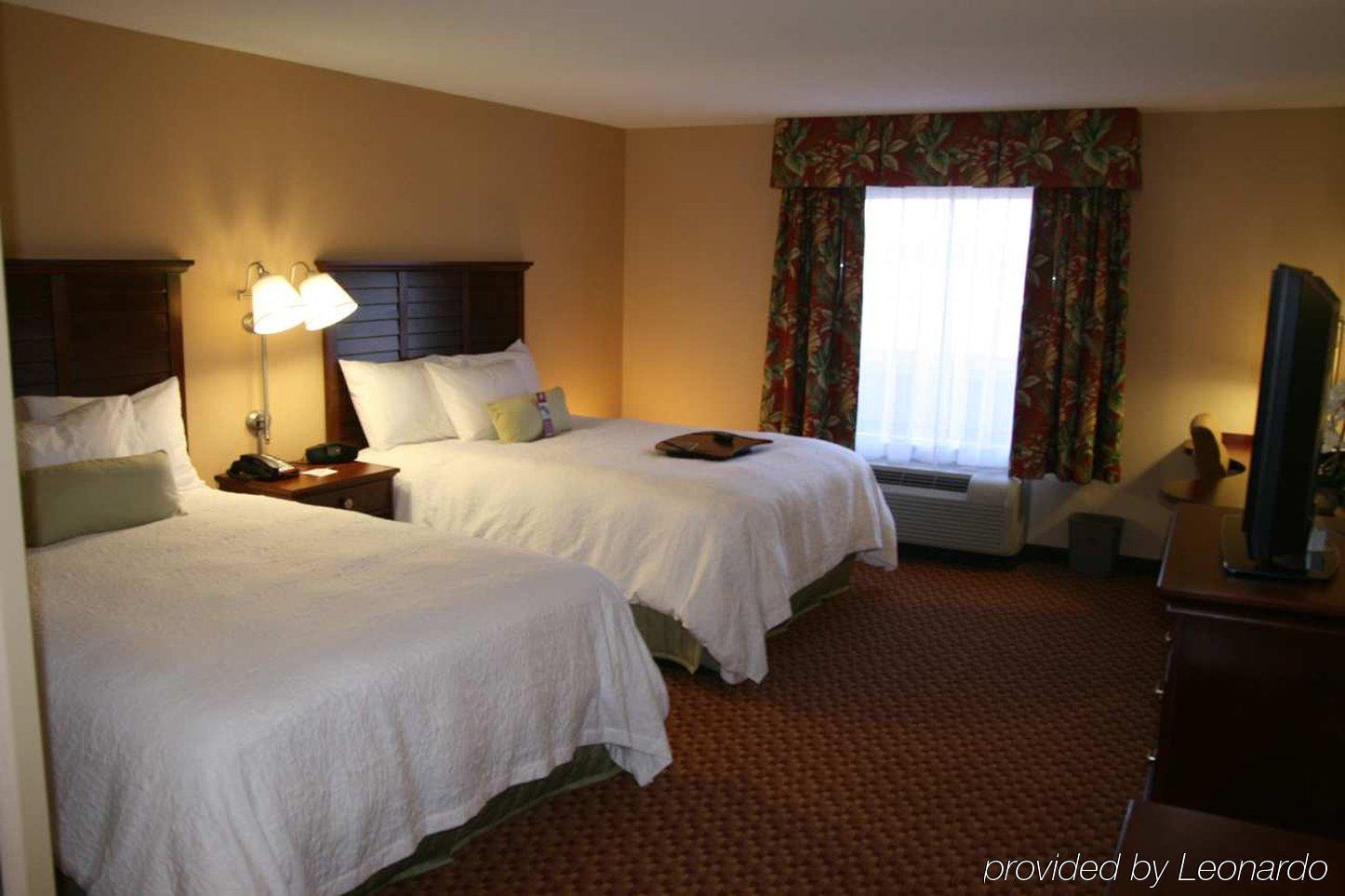 Hampton Inn & Suites Florence-North-I-95 Szoba fotó
