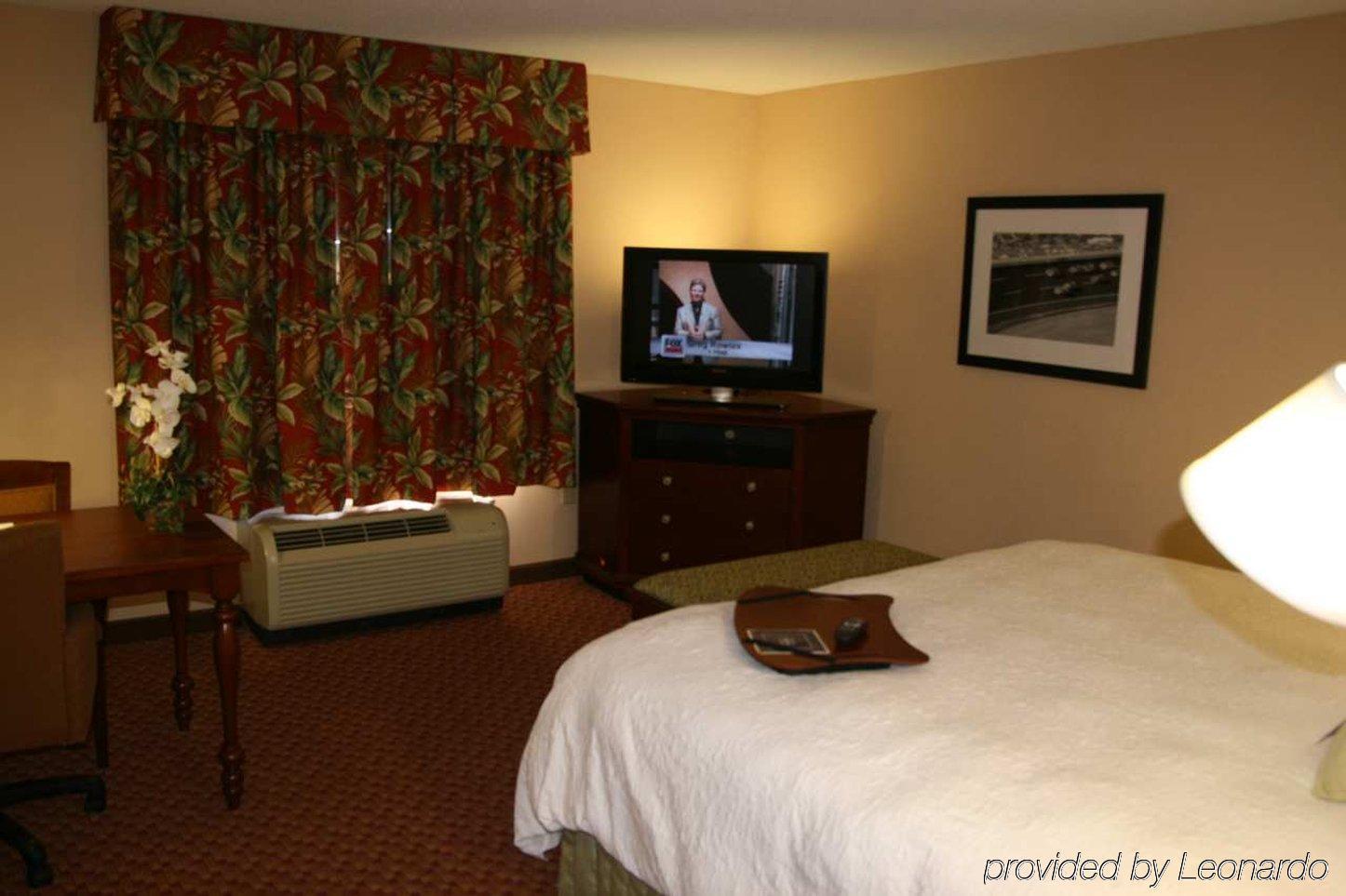Hampton Inn & Suites Florence-North-I-95 Szoba fotó